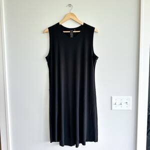 Norma Kamali Sleeveless Swing Crew Neck A-Line Dress Black L